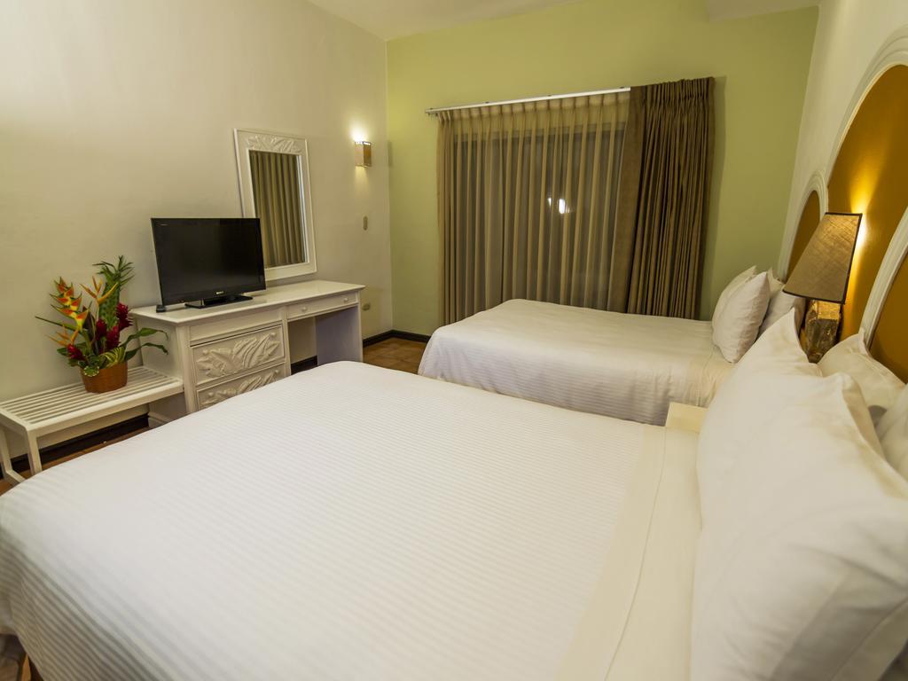 Hotel Soleil Pacifico Chulamar Szoba fotó