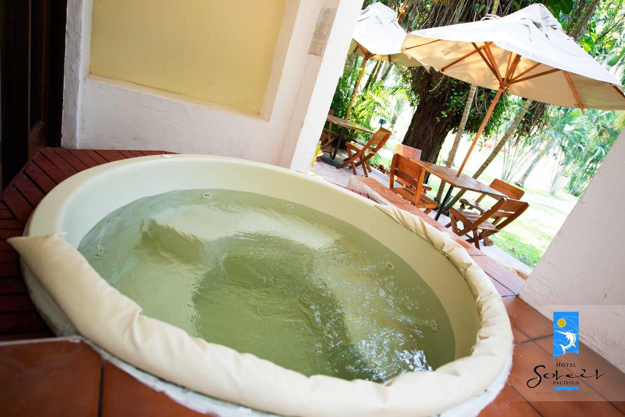 Hotel Soleil Pacifico Chulamar Kültér fotó